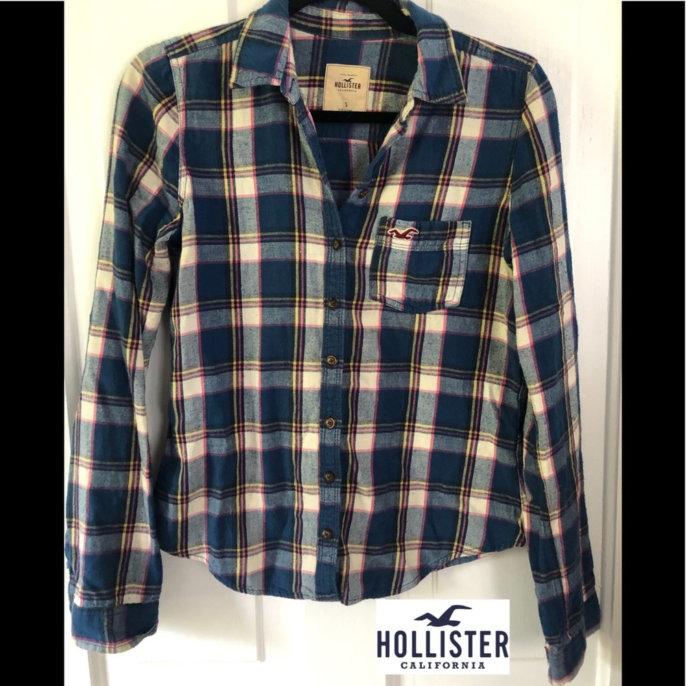 Plaid Hollister Flannel Button-Down